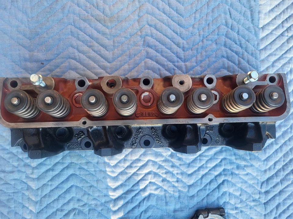 Parts & Memorabilia Engines - Image 15 of 29