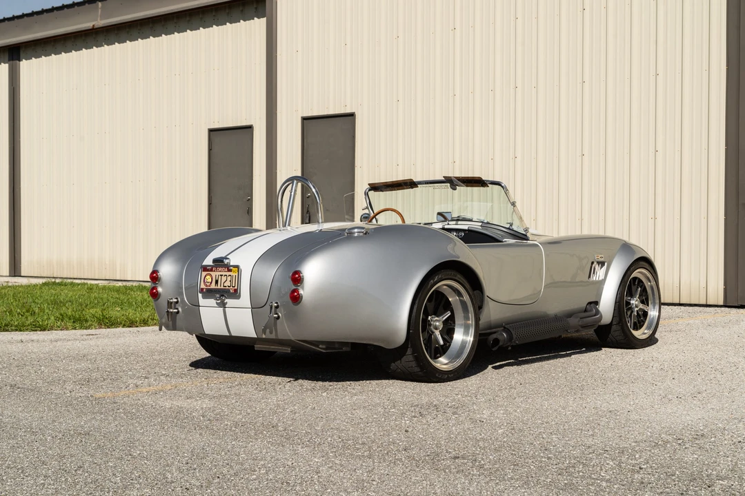 Shelby Cobra Replica - Image 23 of 31