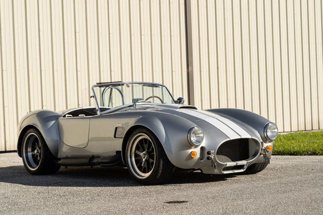 Shelby Cobra Replica - Image 31 of 31