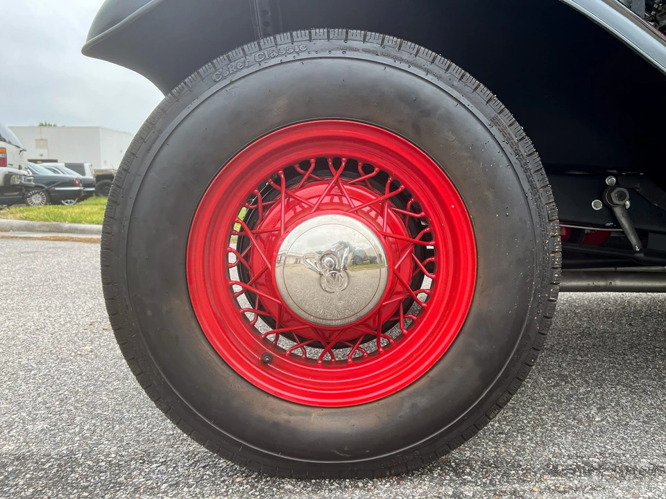 Ford Hot Rod - Image 28 of 31