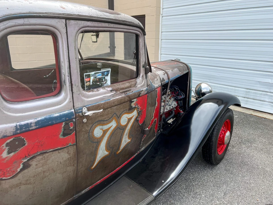 Ford Hot Rod - Image 26 of 31