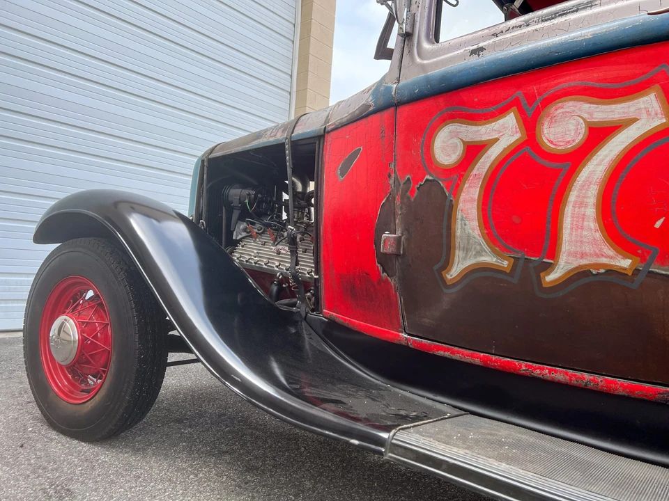 Ford Hot Rod - Image 18 of 31