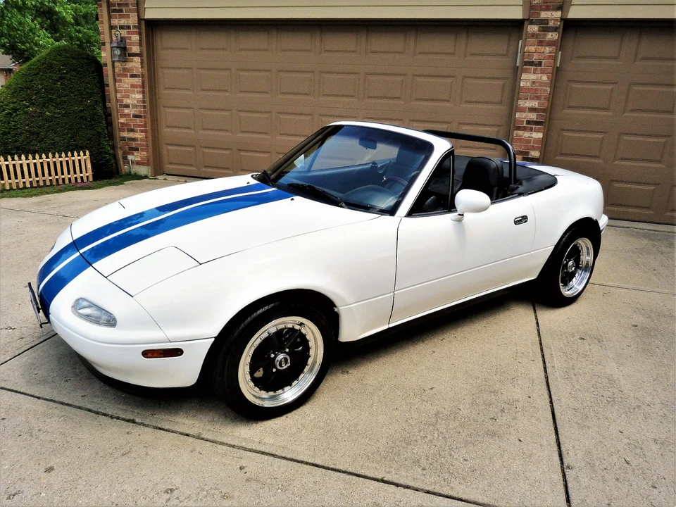 1990 Mazda NA MX-5 Miata - Image 12 of 31