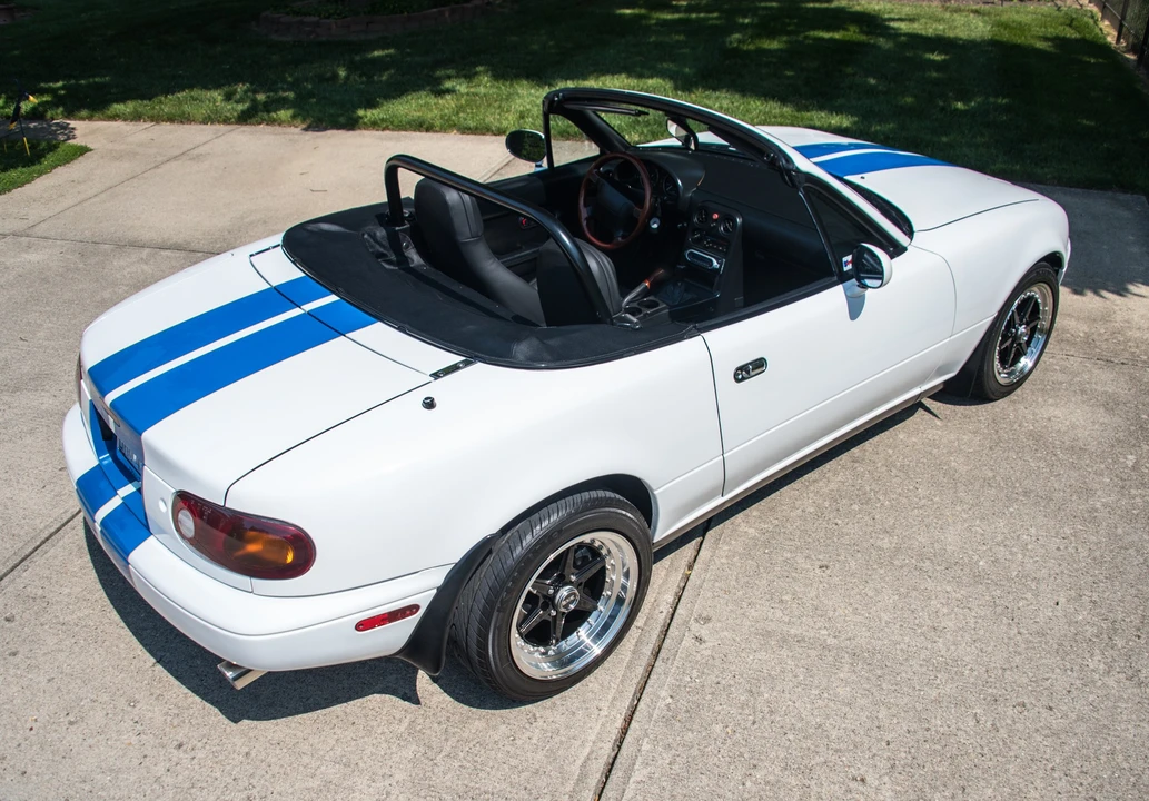 1990 Mazda NA MX-5 Miata - Image 16 of 31