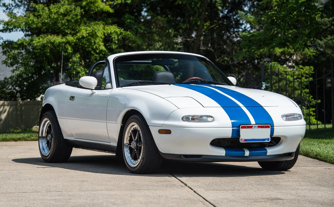 1990 Mazda NA MX-5 Miata - Image 4 of 31