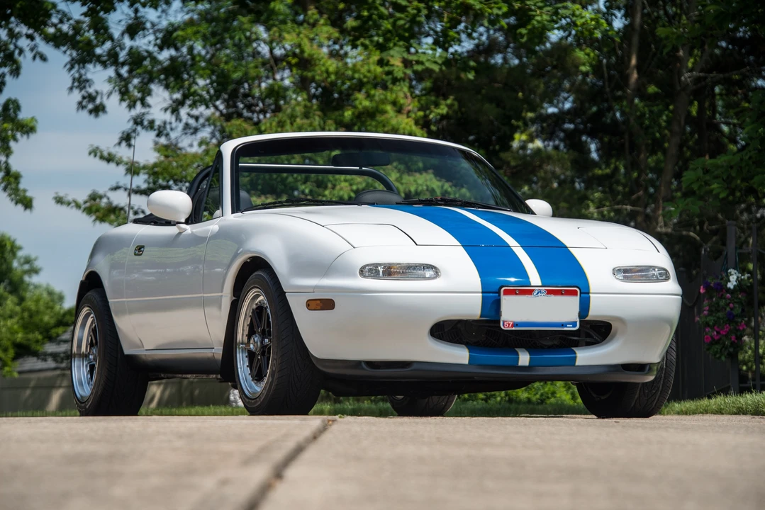 1990 Mazda NA MX-5 Miata - Image 6 of 31