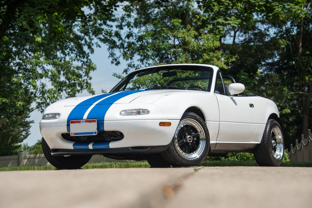 1990 Mazda NA MX-5 Miata - Image 9 of 31