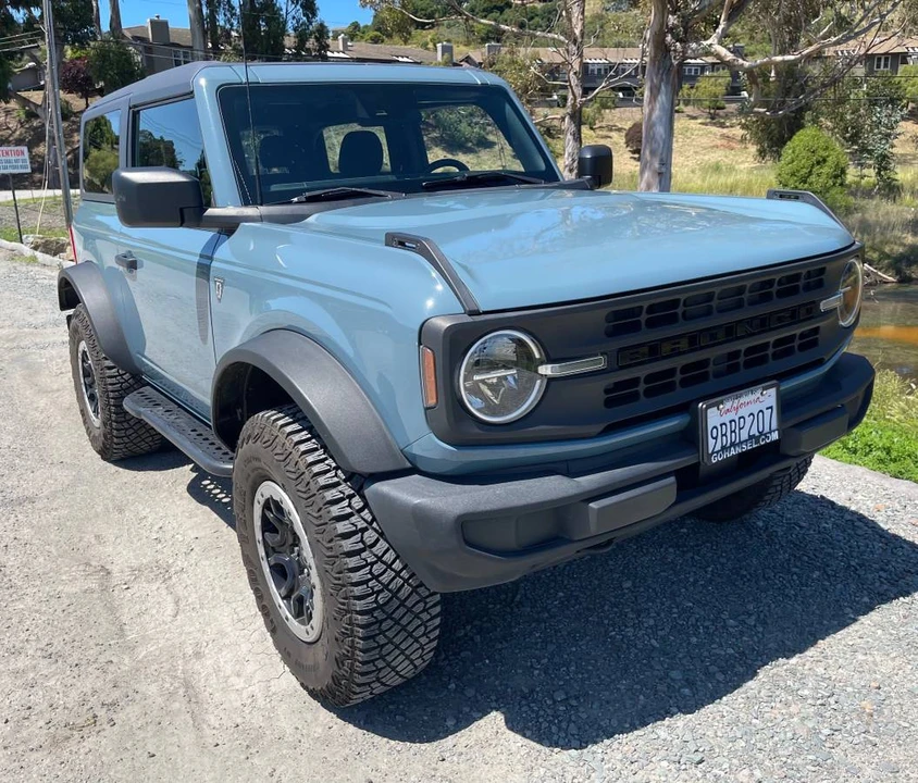 2022 Ford Bronco 6th Gen - Image 3 of 15