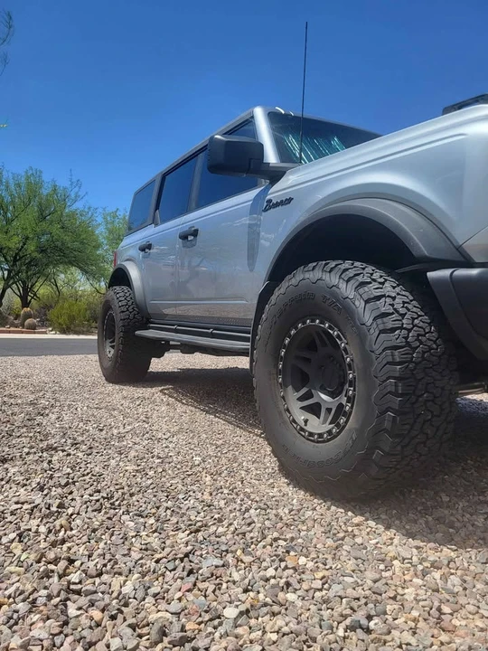 Ford Bronco 6th Gen - Image 3 of 10