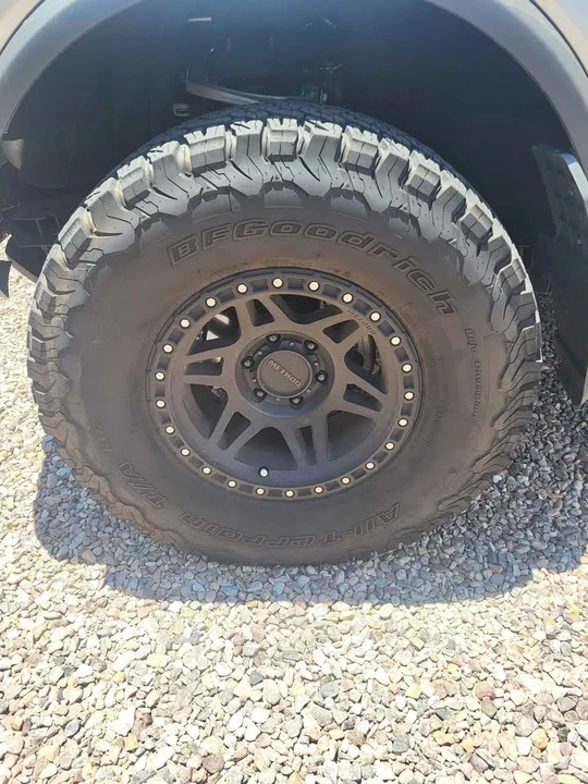 Ford Bronco 6th Gen - Image 5 of 10