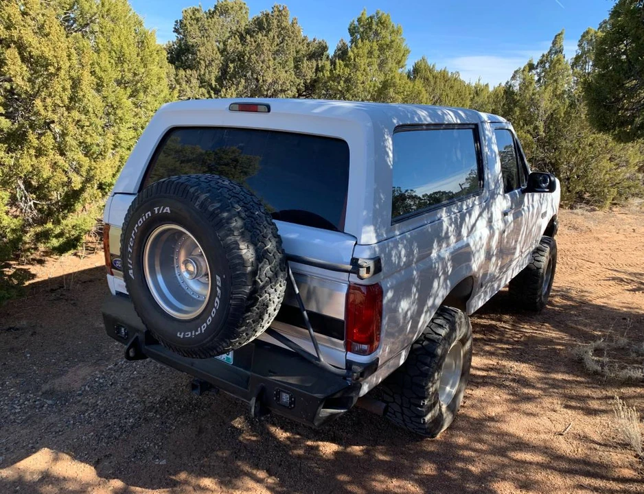 1996 Ford Bronco 5th Gen - Image 3 of 9