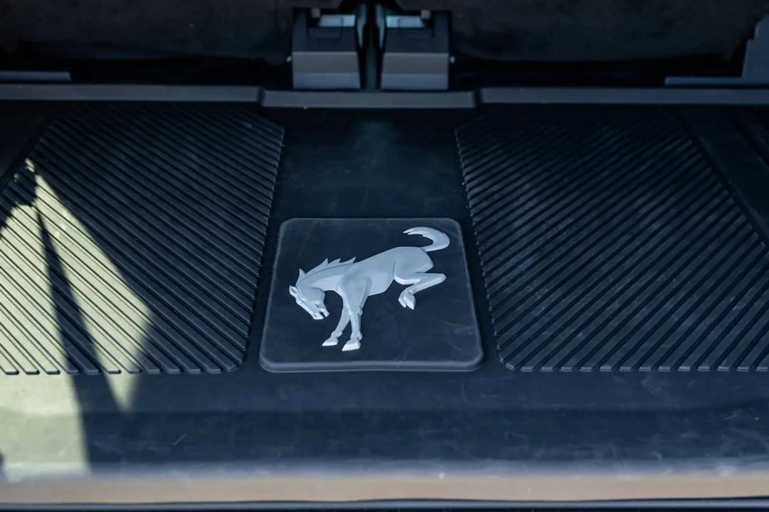 2023 Ford Bronco 6th Gen - Image 17 of 23