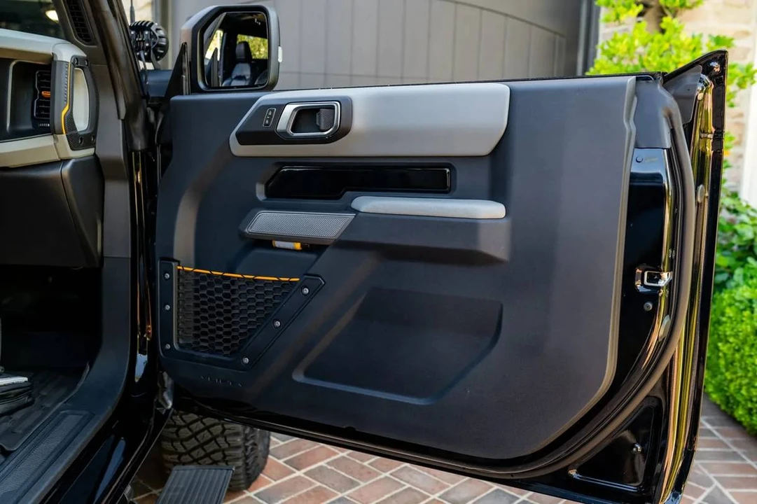 2023 Ford Bronco 6th Gen - Image 16 of 23