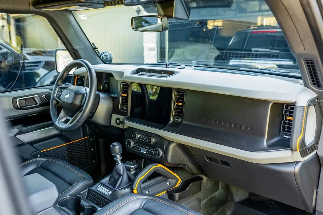 2023 Ford Bronco 6th Gen - Image 6 of 23