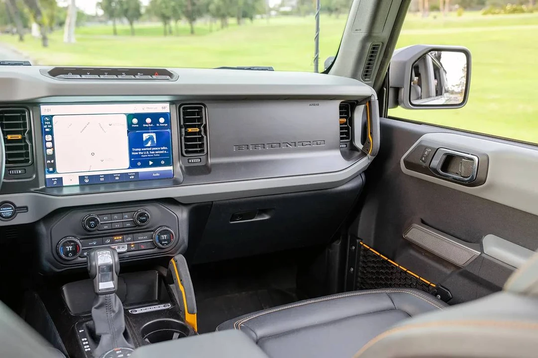2021 Ford Bronco 6th Gen - Image 18 of 20