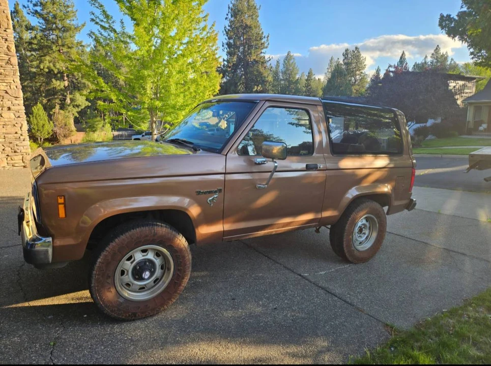 1986 Ford Bronco II - Image 2 of 5