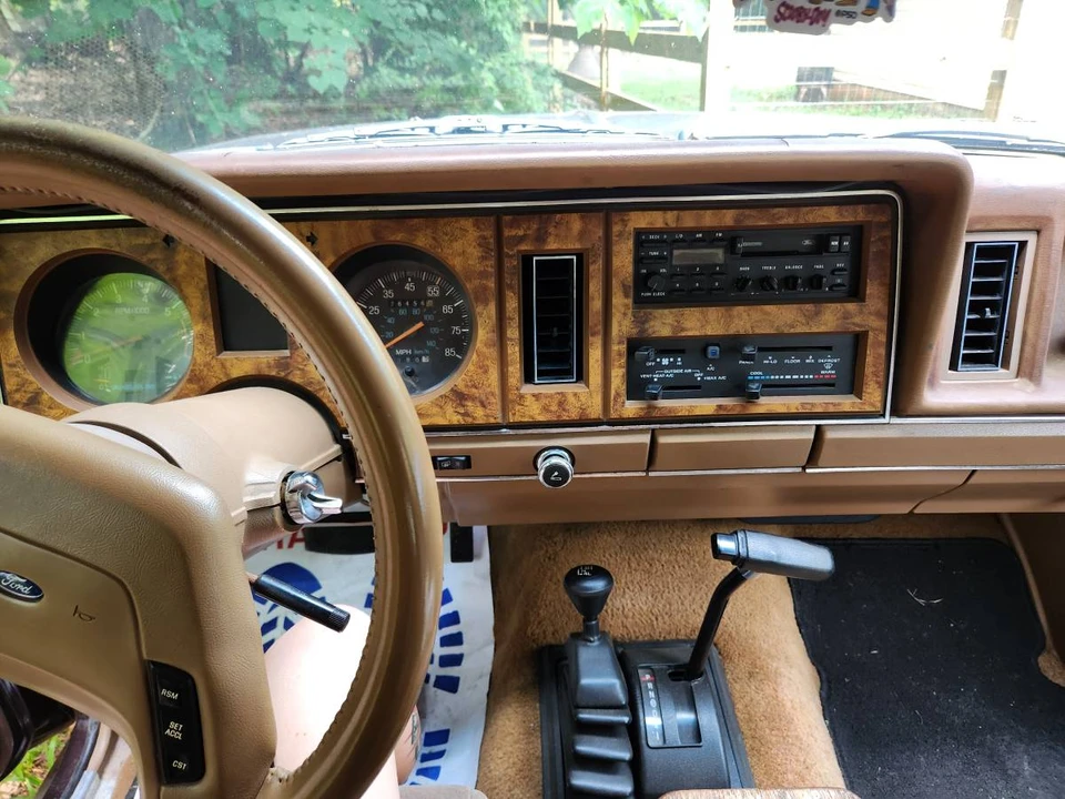 1986 Ford Bronco II - Image 4 of 12
