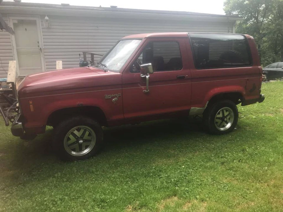 1986 Ford Bronco II - Image 3 of 8