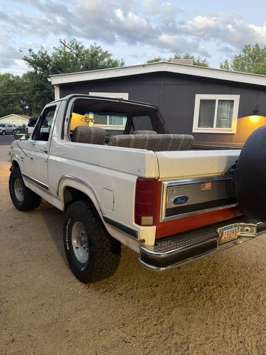 1986 Ford Bronco 3rd Gen - Image 5 of 11