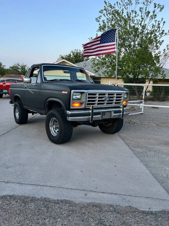 1985 Ford Bronco 3rd Gen - Image 4 of 7
