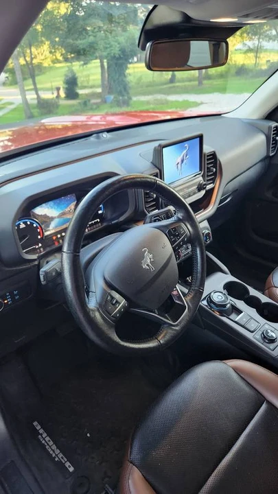2022 Ford Bronco Sport - Image 11 of 12