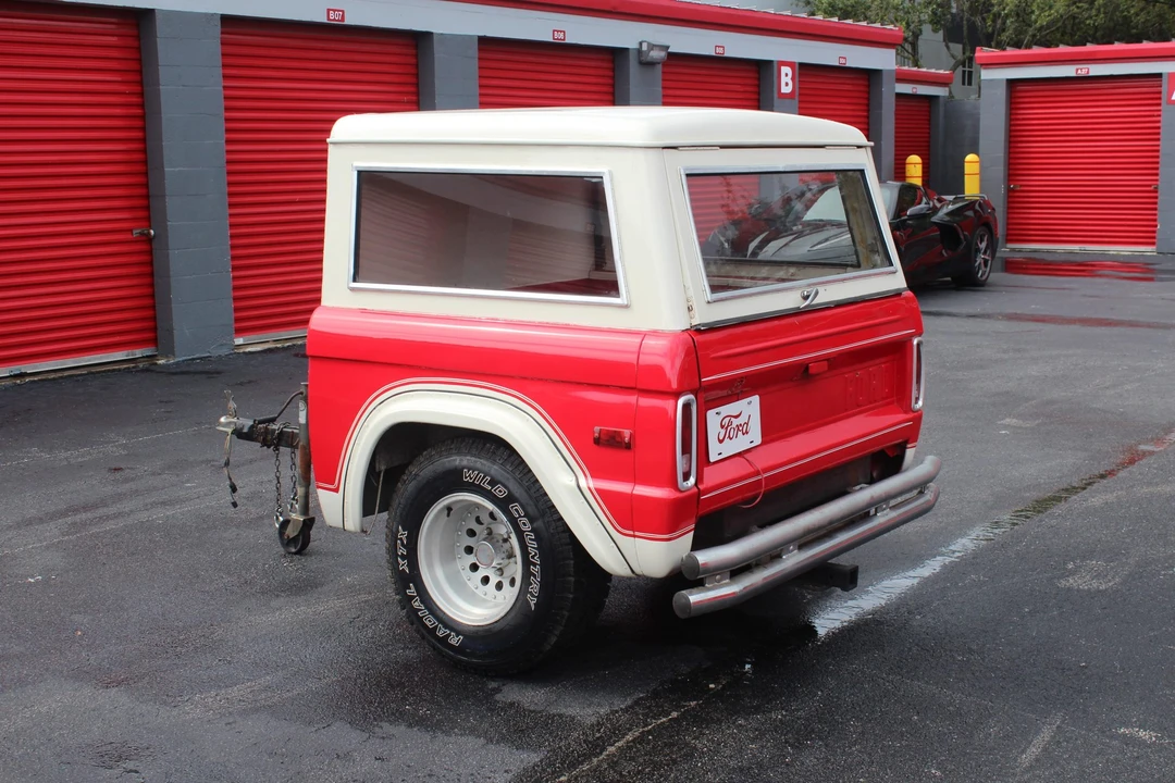 Parts & Memorabilia Trailers - Image 4 of 31