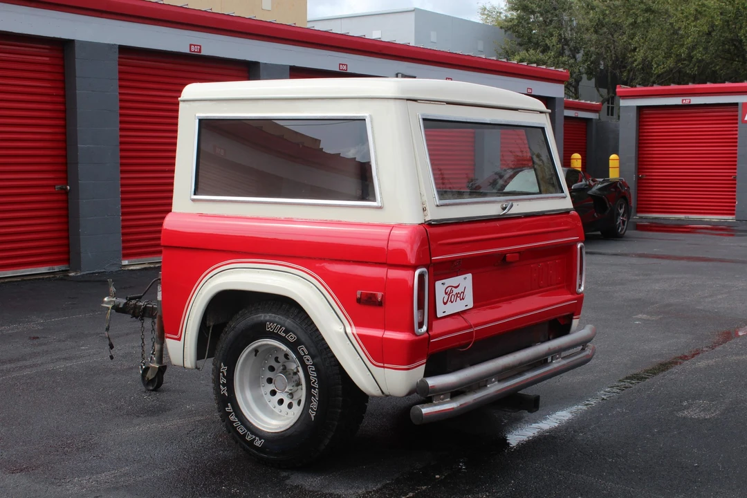Parts & Memorabilia Trailers - Image 3 of 31