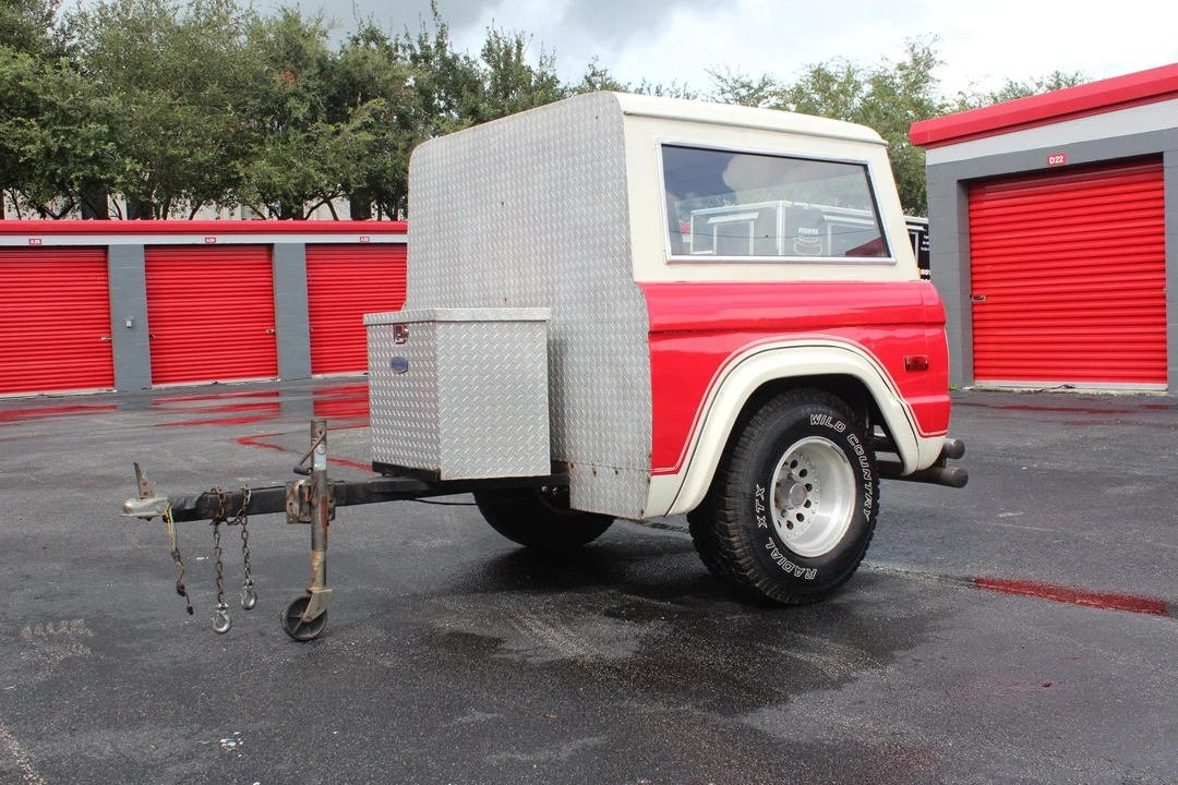 Parts & Memorabilia Trailers - Image 25 of 31