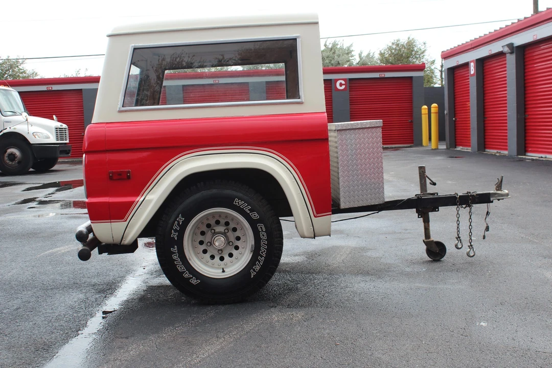 Parts & Memorabilia Trailers - Image 19 of 31