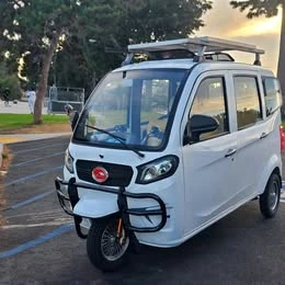 2004 Ford Econoline Van - Image 2 of 17