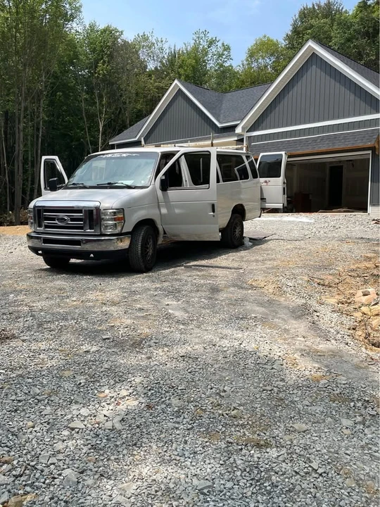 Ford Econoline Van - Image 6 of 7
