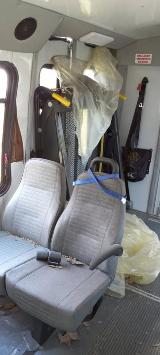 2013 Ford Econoline Van - Image 7 of 8