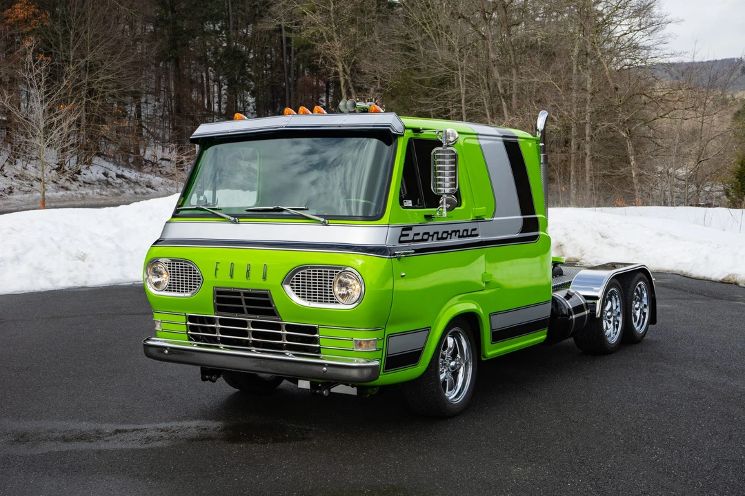 Ford Econoline Van - Image 27 of 31