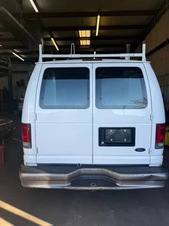2004 Ford Econoline Van - Image 3 of 6
