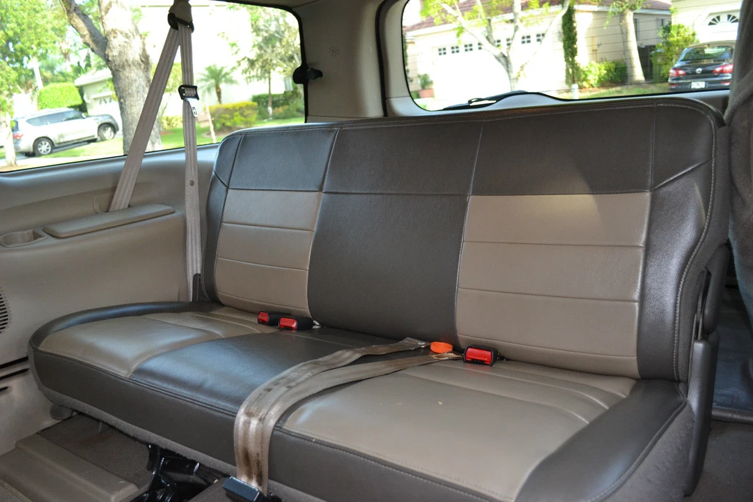 2003 Ford Excursion - Image 5 of 5