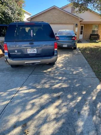 2004 Ford Expedition 2nd Gen - Image 2 of 2