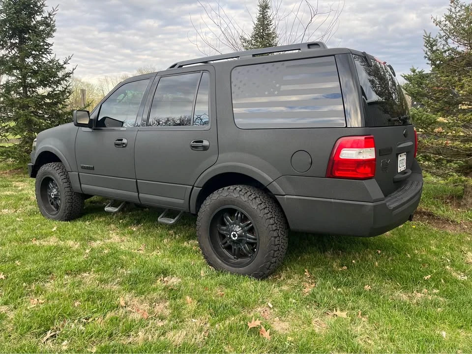 2008 Ford Expedition 3rd Gen - Image 2 of 9