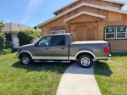 2003 Ford F150 Lariat