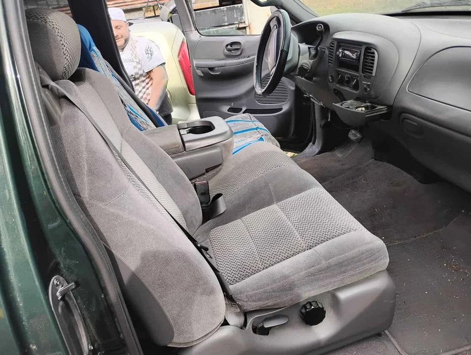 2002 Ford F-150 10th Gen - Image 7 of 8