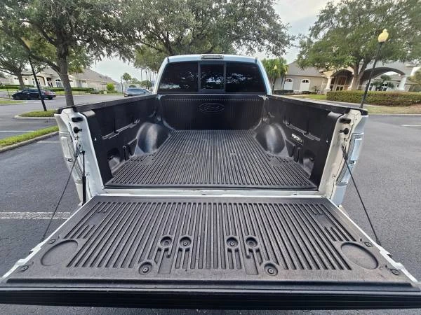 2000 Ford F-Series - Image 12 of 31