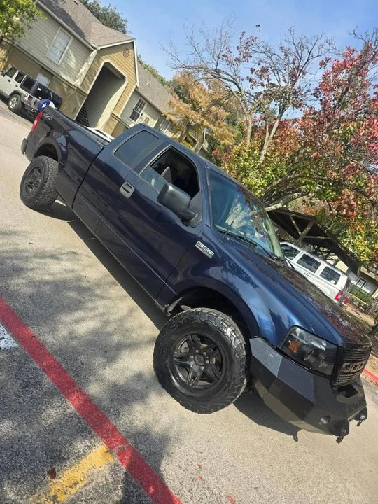 2005 Ford F-150 11th Gen - Image 2 of 3