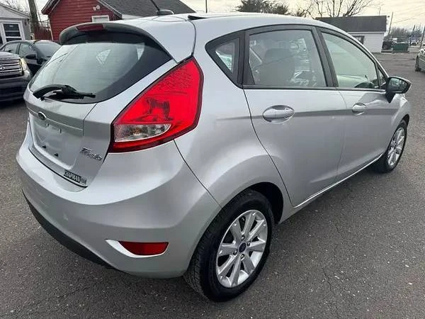 2012 Ford Fiesta - Image 2 of 9