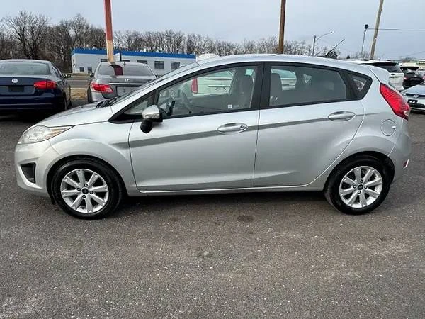 2012 Ford Fiesta - Image 5 of 9