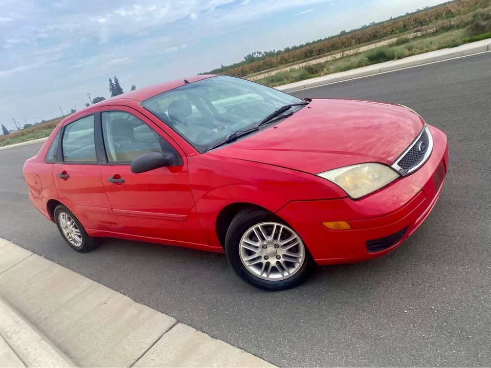 2007 Ford Focus 2nd Gen - Image 2 of 10