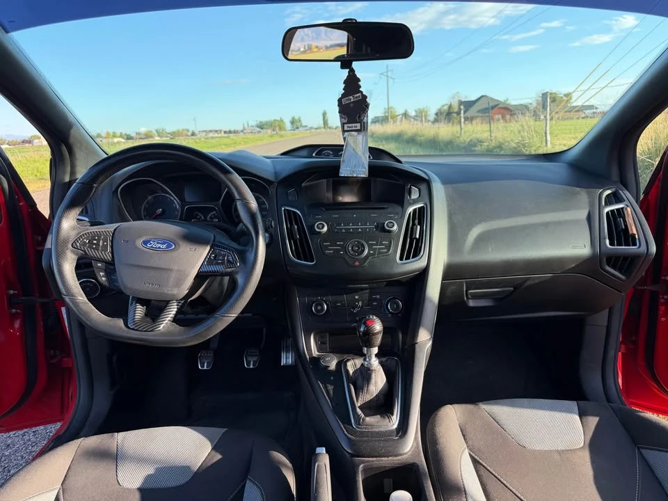 2017 Ford Focus ST 3rd Gen - Image 5 of 6