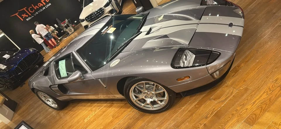 Ford GT - Image 2 of 2