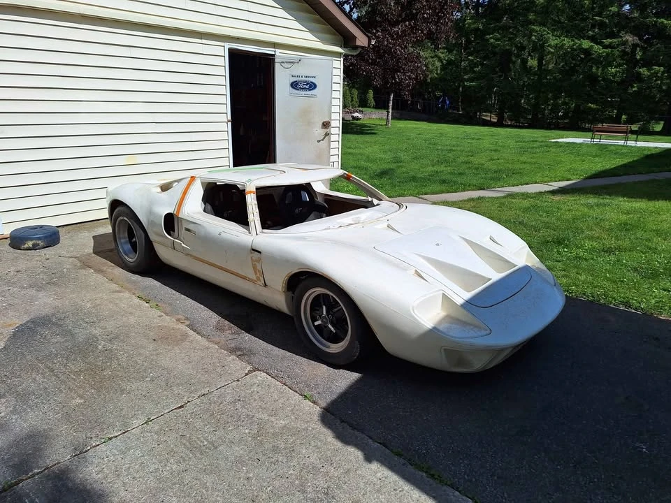 Ford GT40 - Image 2 of 10