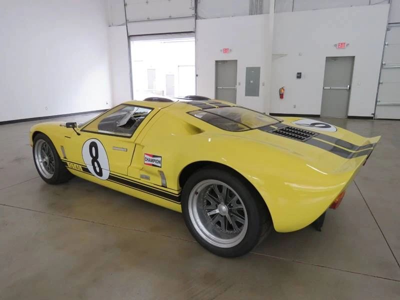 Ford Replica - Image 2 of 31