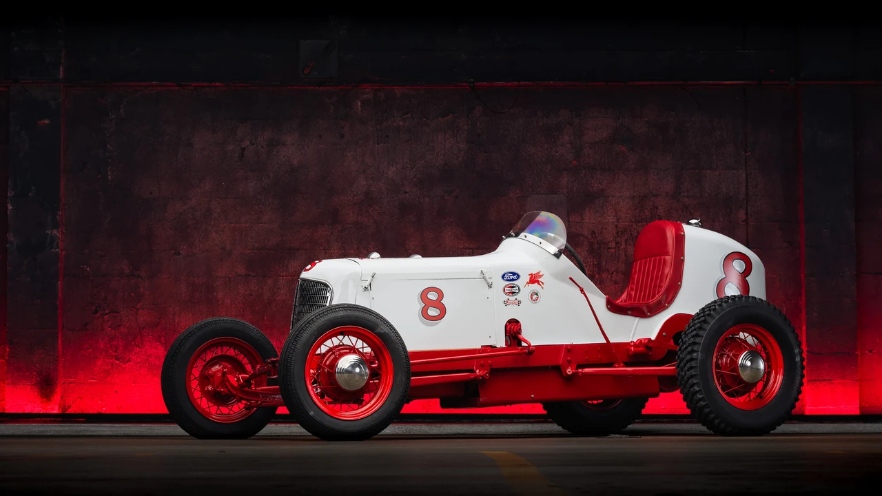 Ford Model B - Image 3 of 31