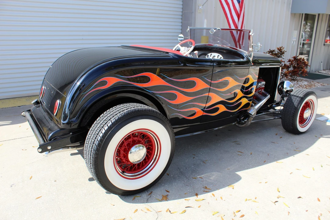 Ford Hot Rod - Image 5 of 31